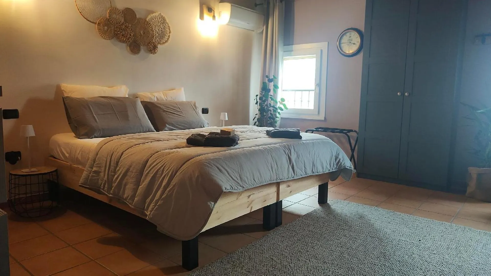 Casa Jolanda Bed & Breakfast Iolanda di Savoia