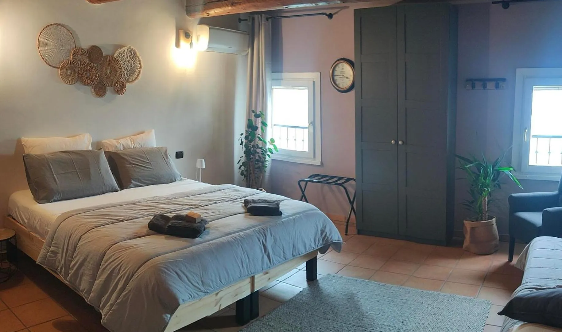 Casa Jolanda Bed & Breakfast Iolanda di Savoia Italy